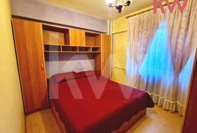 Apartament cu 3 camere decomandat, mobilat în Calea București
