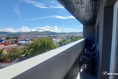 Apartament cu 2 camere semidecomandat, mobilat în Florești