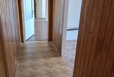 Apartament 3 camere - Navodari - 63.000 euro (Cod E12) - 7