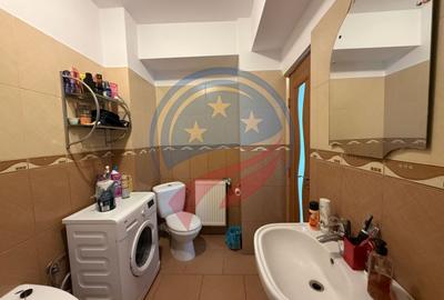 Apartament 3 camere/de inchiriat/1 mai/Ciuperca - 10