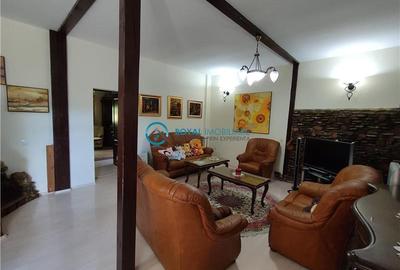 Royal Imobiliare -vanzare vila/ casa de vacanta zona CAMPINA - 39