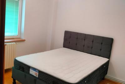 Apartament cu 3 camere decomandat, mobilat în Drumul Taberei