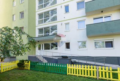 Apartament 3 camere | 75 mp | 2 băi | parcare + boxă | Tractorul - 32
