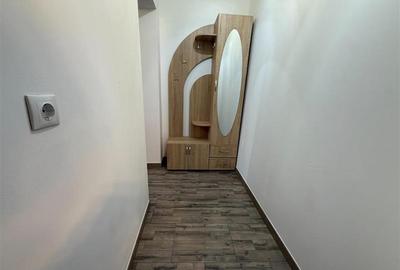 Apartament 3 camere, mobilat și utilat modern, Zona Nord, 350 €/lună - 18