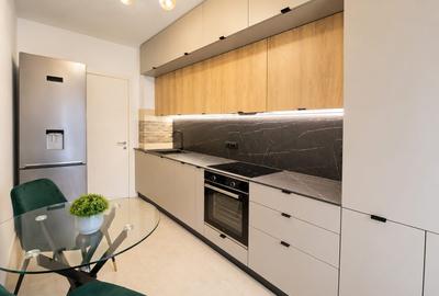Bloc nou, Apartament cu 2 camere, mobilat si utilat, geam la baie, et 4 - 2