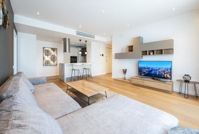 Apartament cu 3 camere semidecomandat, mobilat în Herăstrău