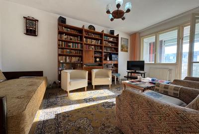De vanzare - 2 camere decomandat - centrala proprie - 800m metrou 1 decembrie - 14