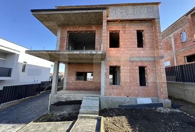 Casă individuală modernă in ansamblu privat, zona Aerodrom Dezmir - 1