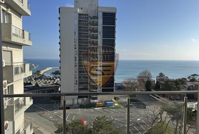 Apartament cu 2 camere decomandat în Olimp