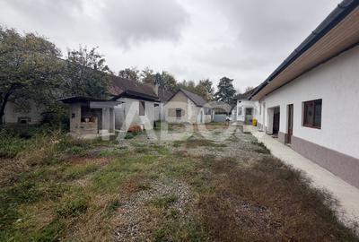 Casa cu potential de investite 8 camere 392 mpu teren 5724 m Gura Vaii - 13