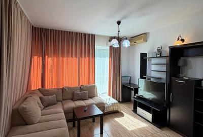 Apartament cu 3 camere decomandat în Universitate