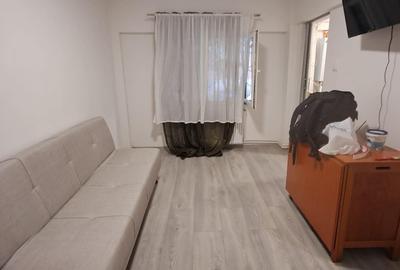 Garsonieră decomandată, mobilată în Buziașului