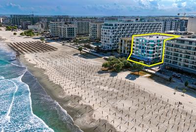 Prima linie la Plaja, apartament decomandat 2 camere , 2 balcoane - Mamaia Nord - 1
