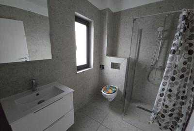 Casa individuala | 4 Camere - 8