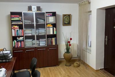 Vila de vanzare/inchiriere, ultracentral, str. Nicolae Titulescu, Bacau - 15