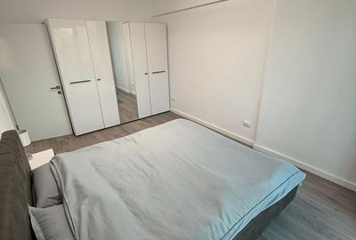 Apartament cu 2 camere decomandat în Theodor Pallady