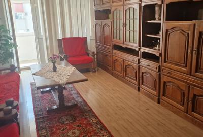 Apartament 2 camere, 1 Mai - 2