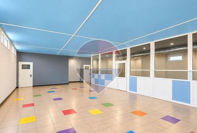 Spațiu comercial, de 295 mp, în Bulgaria