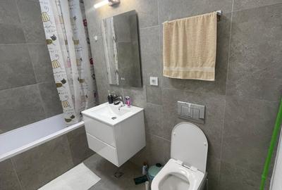 Apartament cu 3 camere, zona Baza 3, Silk District - 9
