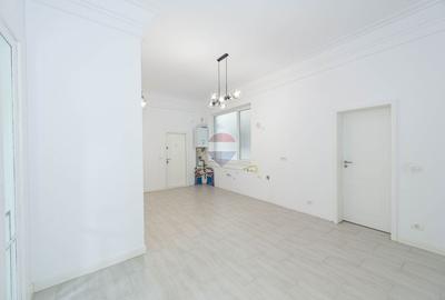 Apartament de vanzare 137 mp, zona centrala, curte proprie - 3