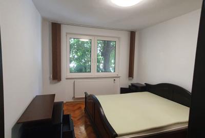 De inchiriat apartament  3  camere zona centrala- langa hotel Central - 6