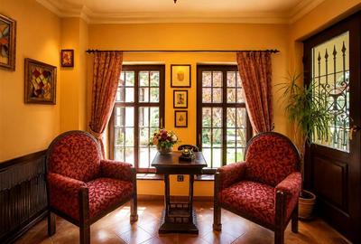 Resort montan cu: restaurant, wellness, 4.300mp teren, 5 min de Castelul Bran - 9
