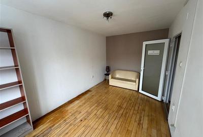 Apartament cu 2 camere decomandat în Ultracentral