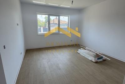 -Casa individuală -4 camere -2 băi - - 14