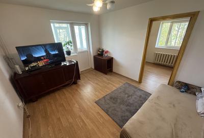 Apartament cu 2 camere semidecomandat, mobilat în City Park Mall