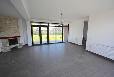 Casă / Vilă cu 4 camere de închiriat în zona Aradului - 2
