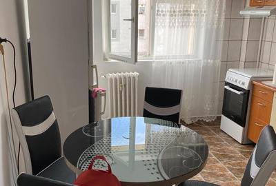 Calea Vitan - Apartament 2 camere , decomandat +loc parcare - 1