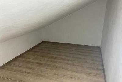 Casa de vanzare in Golesti , parter+etaj + mansarda , suprafata casa 383 mp, pos - 19