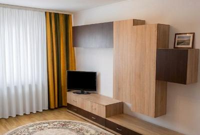 Apartament cu 2 camere decomandat, mobilat în Spital