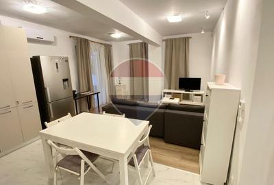 Apartament cu 2 camere semidecomandat, mobilat în Bucureștii Noi