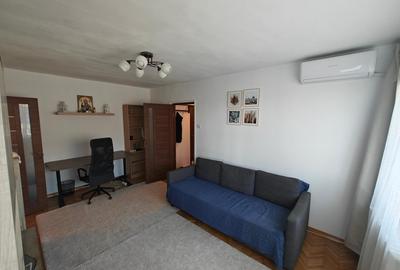 De vanzare Apartament cu 2 camere (mobilat si utilat) - Bucurestii Noi/ Parc Baz - 1