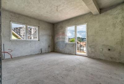 Casa cu 10 camere de vanzare pe str. Corneliu Coposu - 24