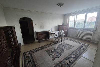 Apartament 3 camere langa Metrou 1 Decembrie. Negociabil - 2