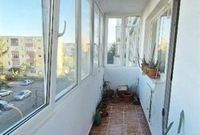 Apartament  3 camere etaj intermediar zona Astra - 7