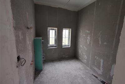 Duplex spatios - dormitor la parter - bucatarie mare - 12