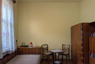 De vanzare casa in curte comuna - Zona Papiu - 4