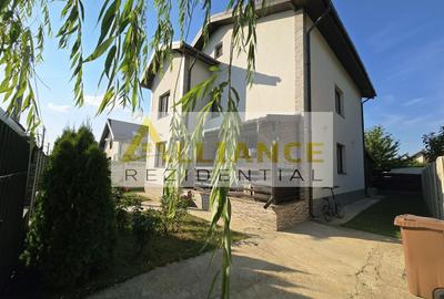 Casă cu 6 camere în Berceni