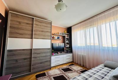 APARTAMENT 3 CAMERE | ETAJ 7/8 | ZONA ROGERIUS | STRADA STEFAN CEL MARE - 6