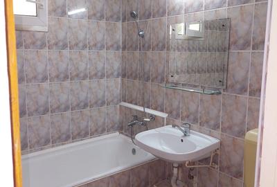 Baba Novac- rond, apartament 3 camere, 70 mp totali, bloc din 1987- reabilitat, - 11
