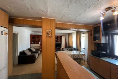 Apartament 2 camere, gaze la usa, garaj, Eforie Sud, la 300 m de plaja,71900 eur - 9