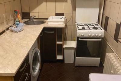 Vitan Dristor garsoniera cocheta 300 euro/luna - 4