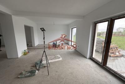 Duplex 4 camere, 150 mp curte libera in Selimbar COMISION 0% - 4