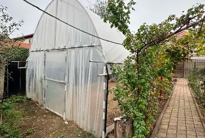 Casa zona  1 - str. Calugareni - 8