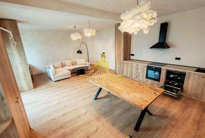 Casa, 3 camere, 2 bai, TOTUL NOU, ultrafinisata, parcare, Central