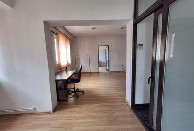 Stefan cel mare - imobil P+1+M - 2