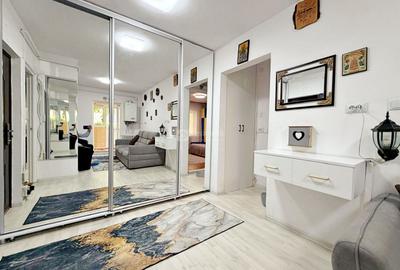 Apartament cu 3 camere decomandat, mobilat în Nicolina